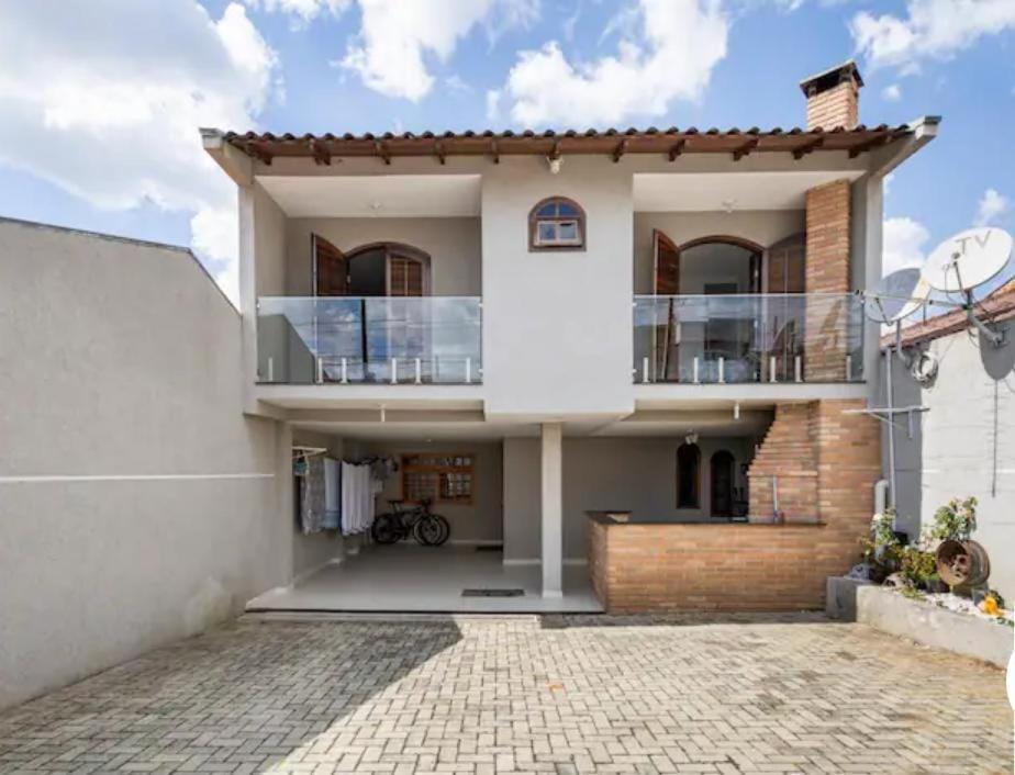 Quarto Em Casa Da Familia Anton São José dos Pinhais Exteriör bild