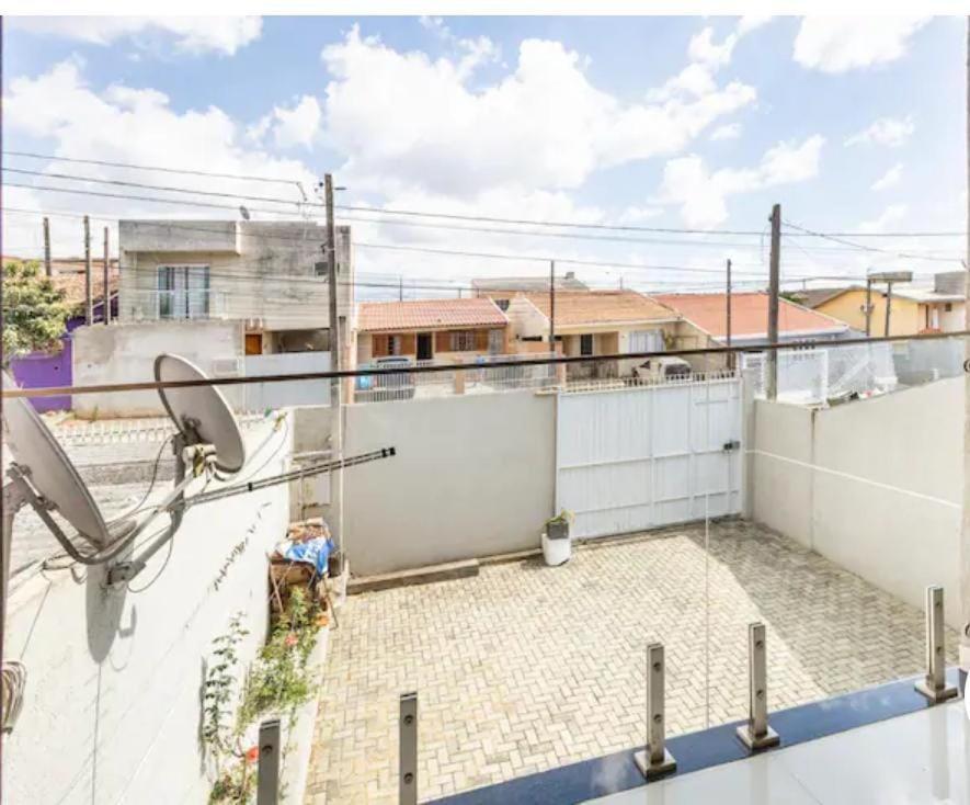 Quarto Em Casa Da Familia Anton São José dos Pinhais Exteriör bild
